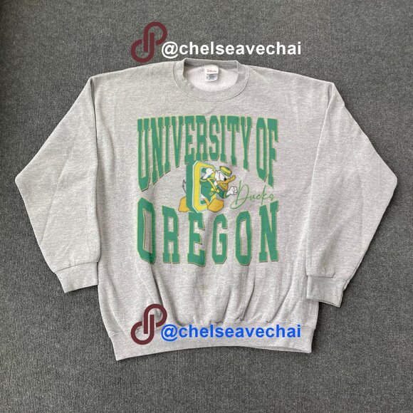 Vintage University of Oregon Sweatshirt Retro Oregon Ducks Football Shirt Tee - Picture 1 of 2
